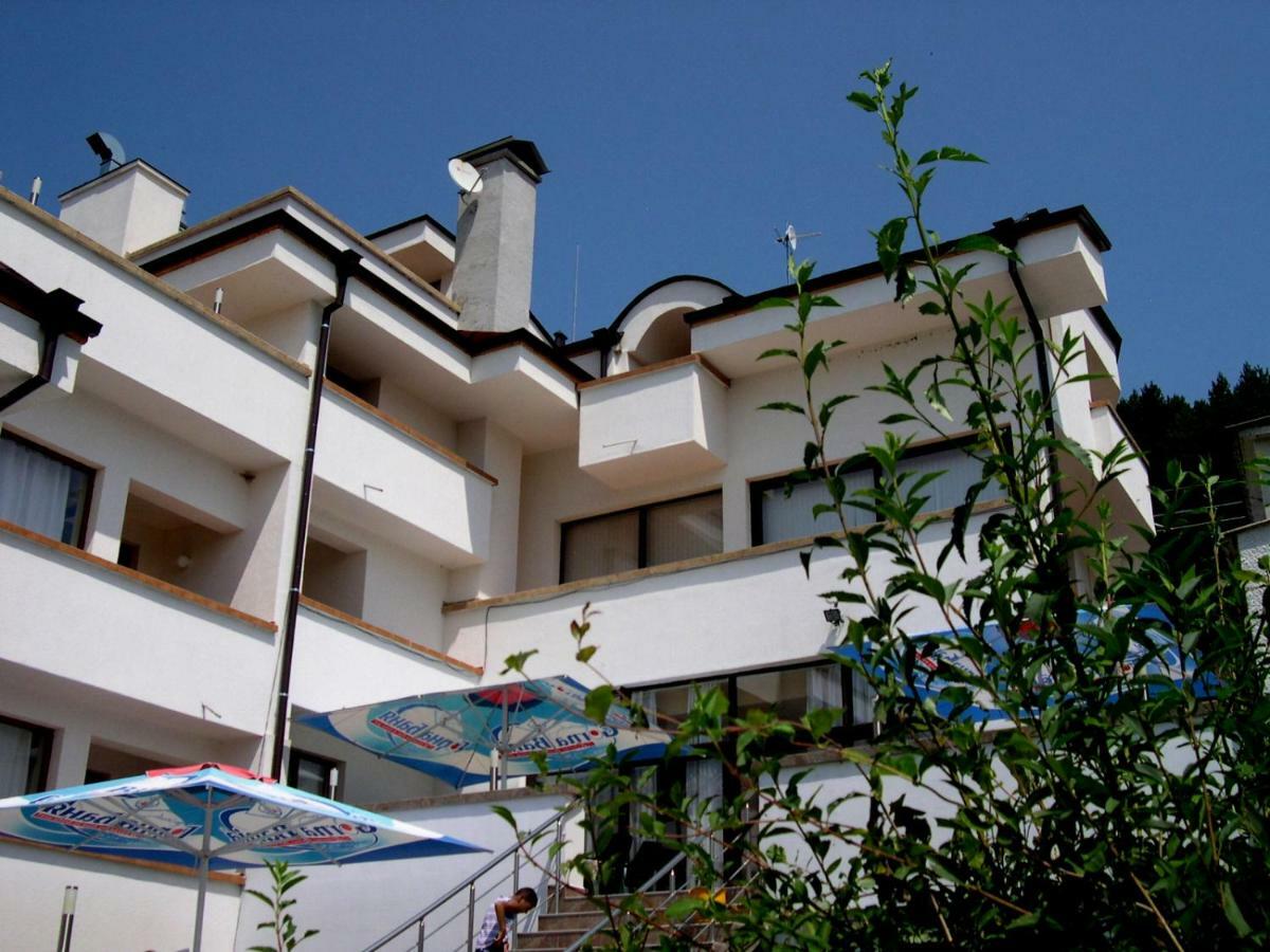 Hotel Aleksievata Kashta Gurgulyat エクステリア 写真