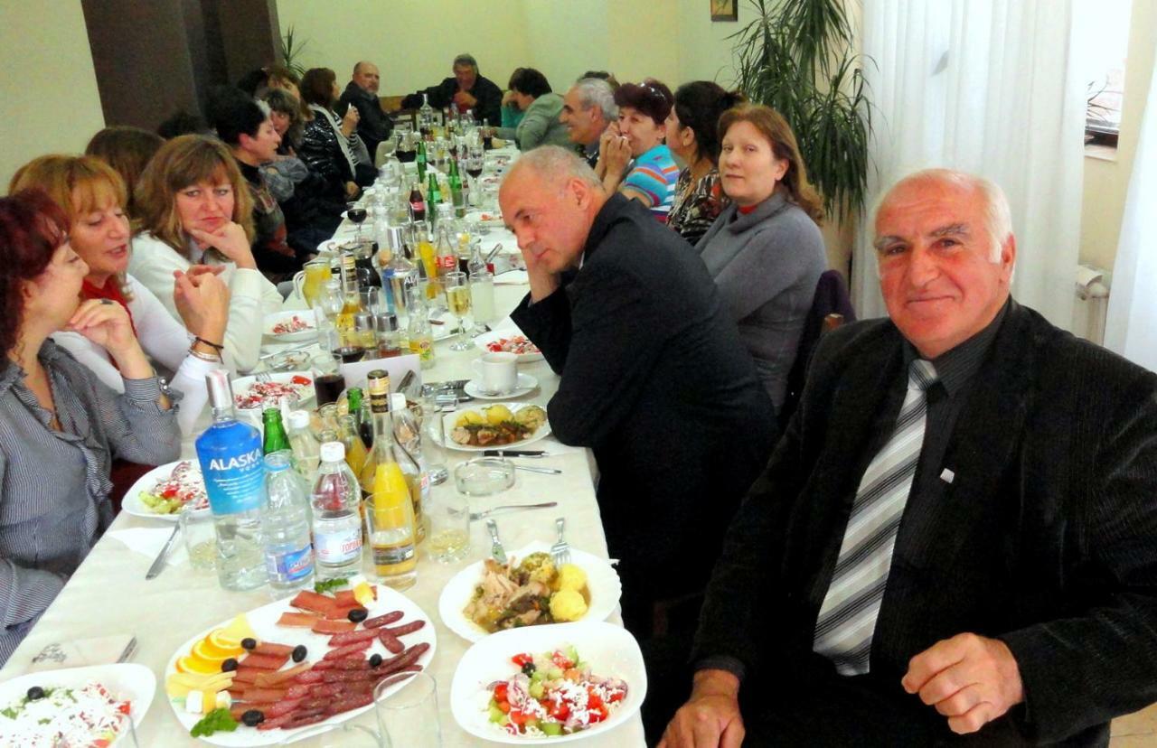 Hotel Aleksievata Kashta Gurgulyat エクステリア 写真